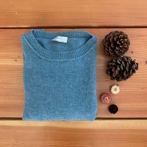 🌷3/$25 Wrap London 100% Lambs Wool Sweater